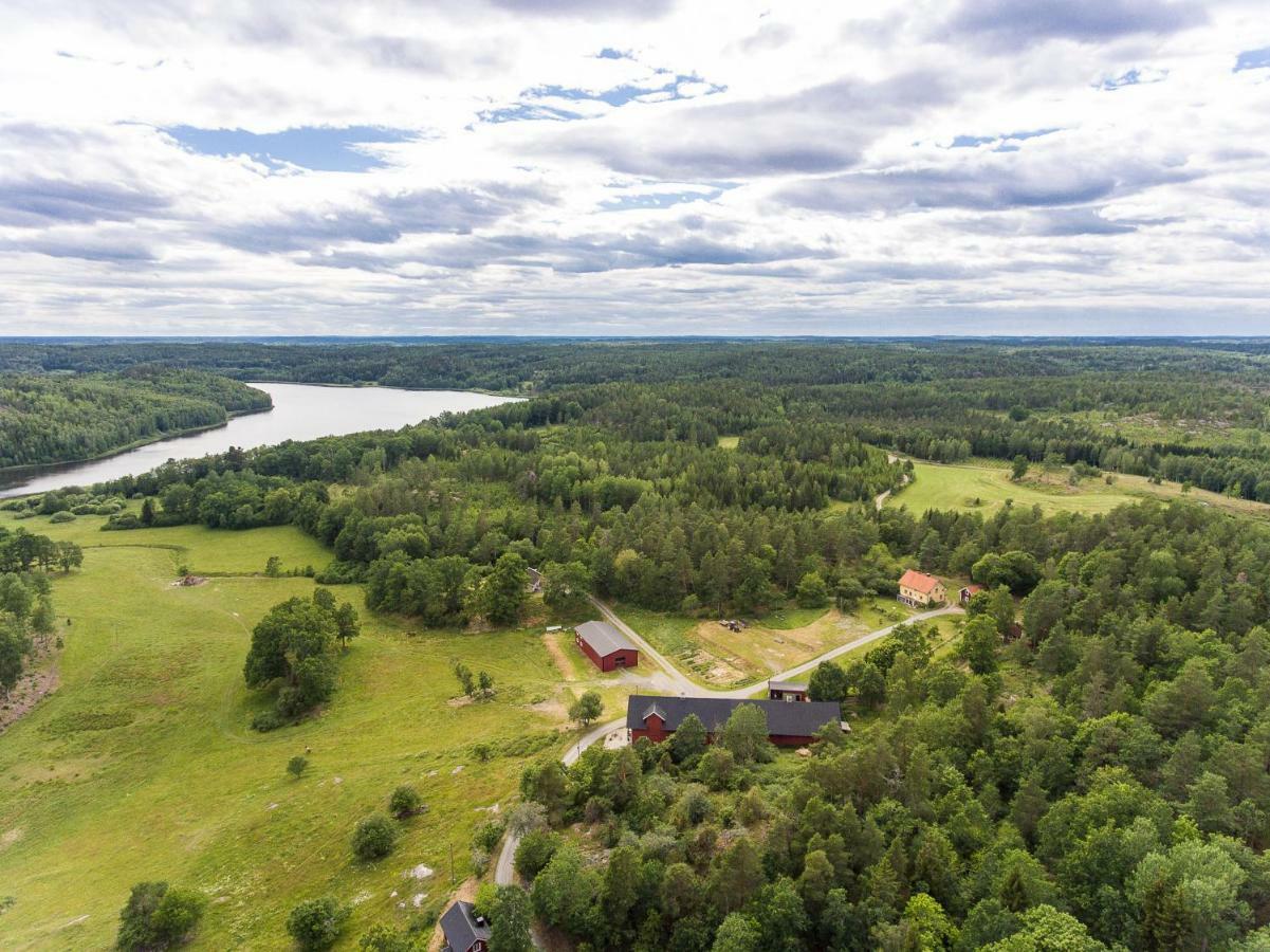 Penzion Haeradssaetter Gard 1 Valdemarsvik Exteriér fotografie